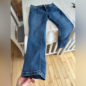 KanCan Women's Straight Leg Blue Jeans